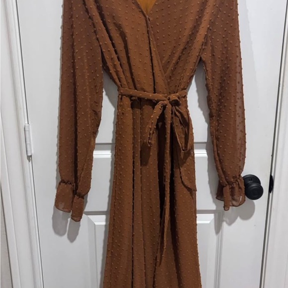 Chic Long Sleeve Brown Dress - Picture 1 of 1